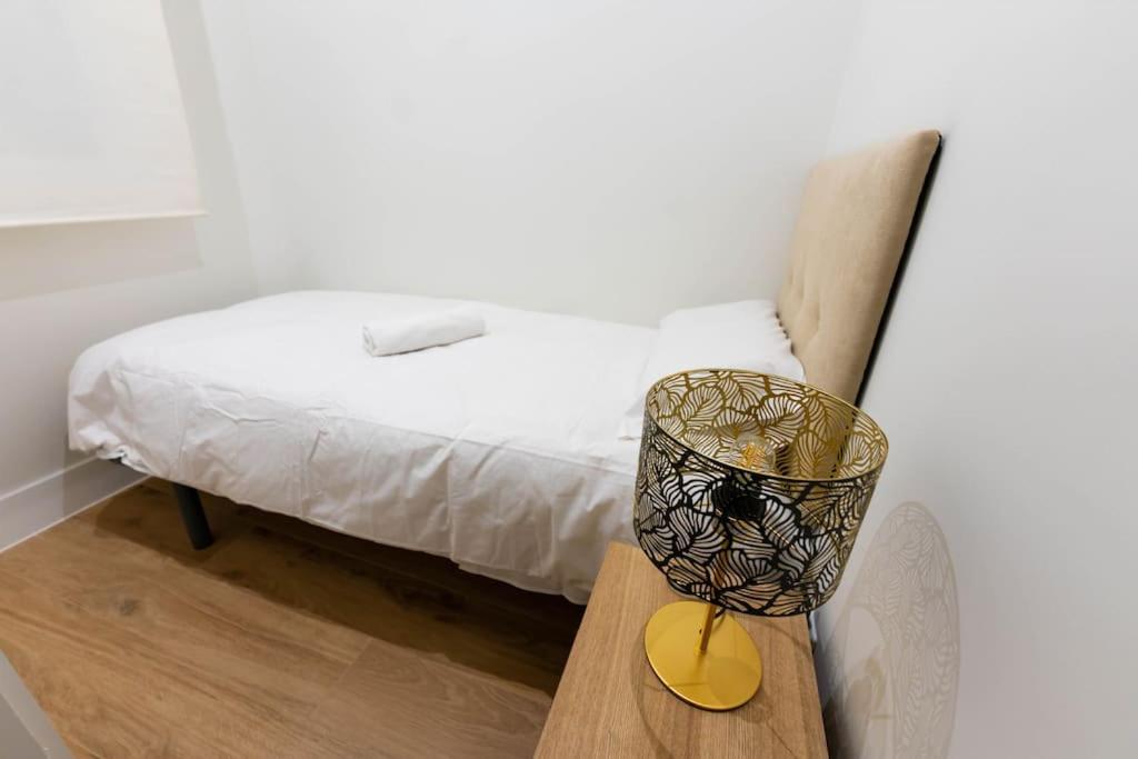 Apartamento Precioso Piso En Argueelles Madrid Exterior foto
