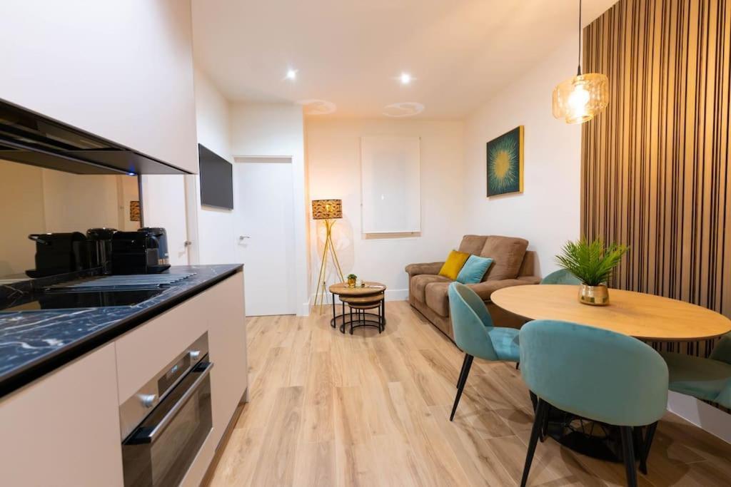 Apartamento Precioso Piso En Argueelles Madrid Exterior foto