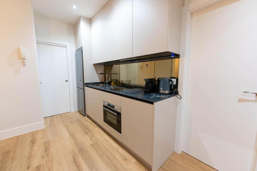 Apartamento Precioso Piso En Argueelles Madrid Exterior foto